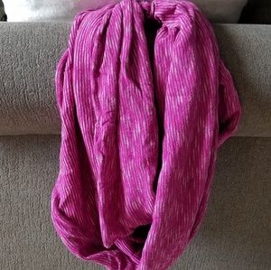 GAP Infinity Scarf